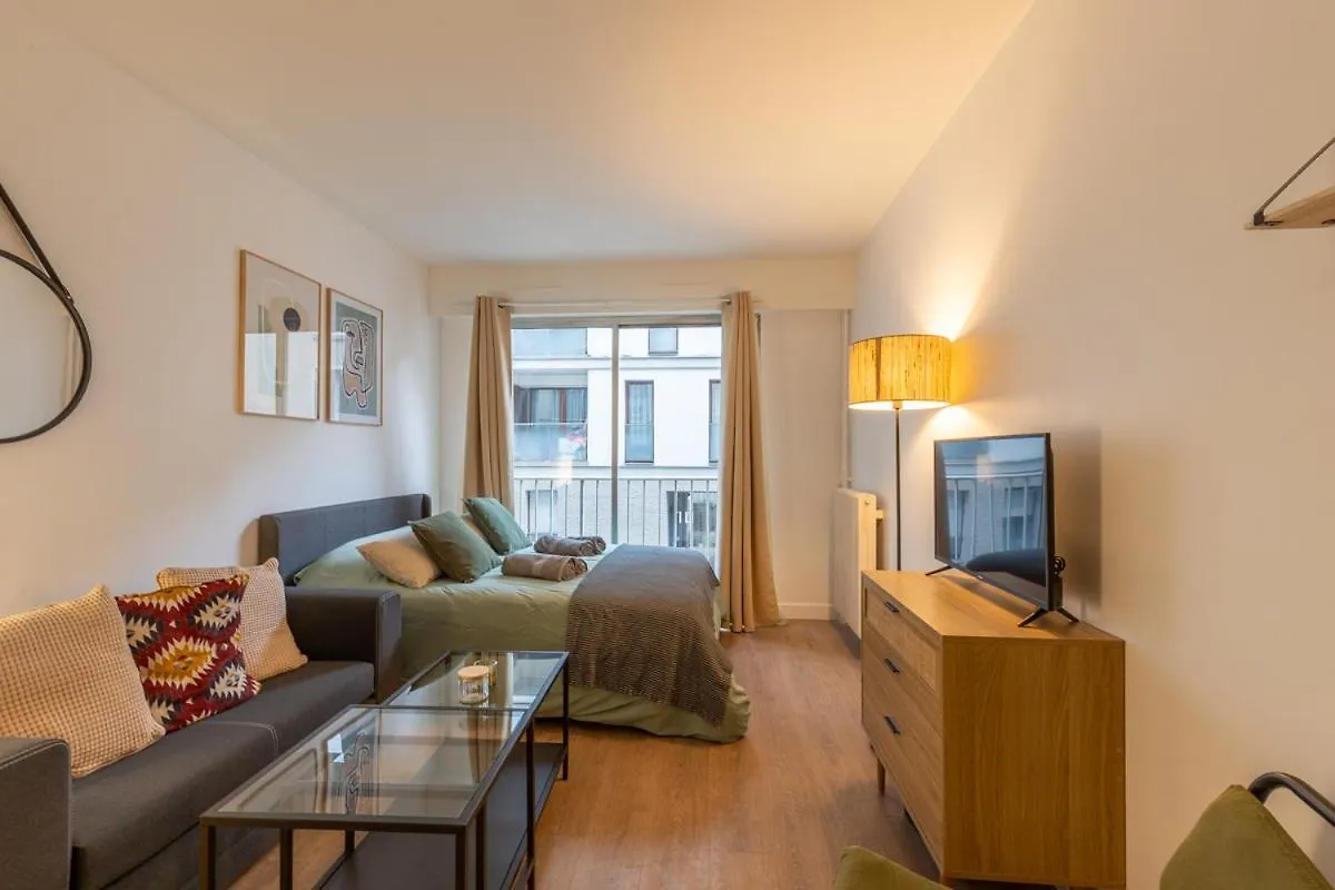 Ferienwohnung Cosy Parisian Flat