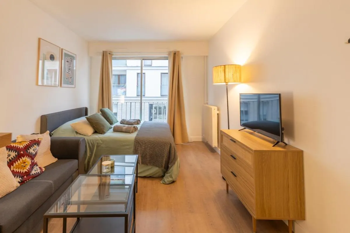 Cosy Parisian Flat Apartment France