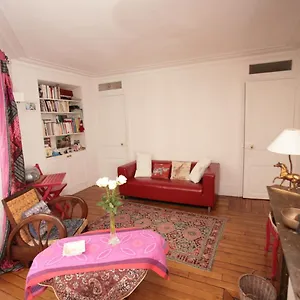 Opera Apartment